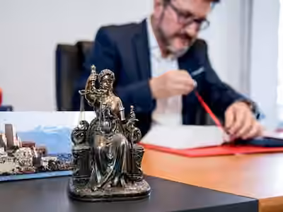 Maître Perucca Docteur en Droit | Droit de la Famille et Patrimoine | FR/IT