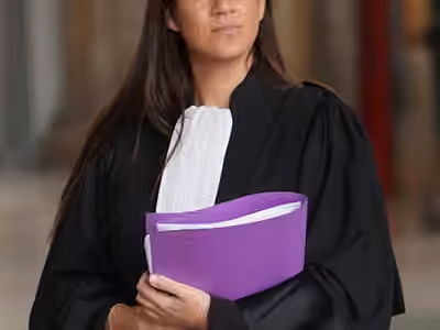 Maître ABECASSIS Laura Avocat | Avocat pénaliste – Garde à vue | Avocat Divorce & Famille – Paris 11 ✅