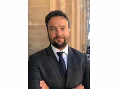 Maître Pierre Debuisson